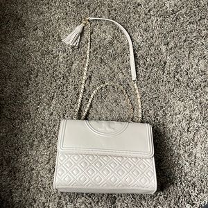 Tory Burch Convertable Fleming Shoulder Bag 💗